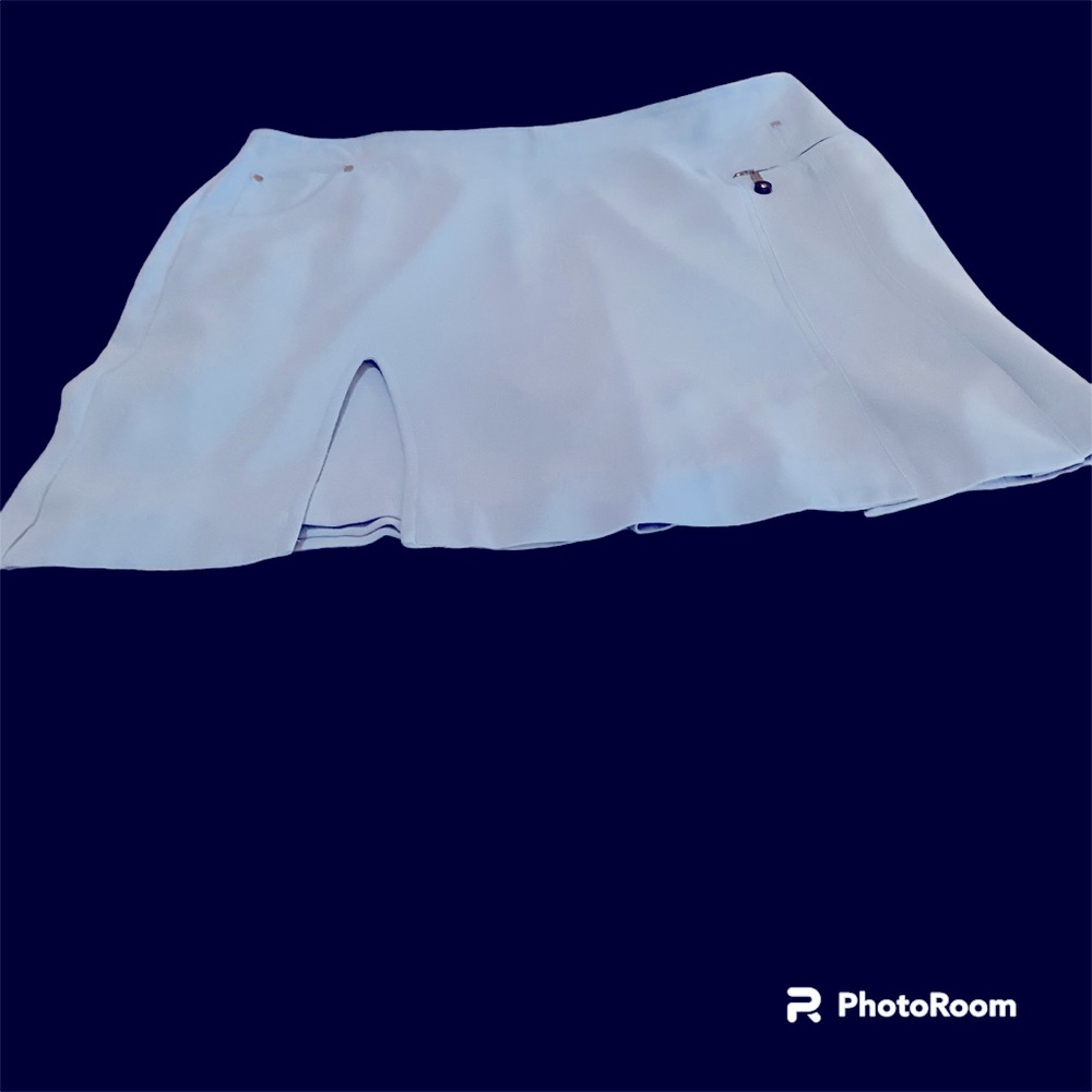 Jamie Sadock Sassy Golf Skort.Like new. Soft Blue Color.Size 14..fits like 12.